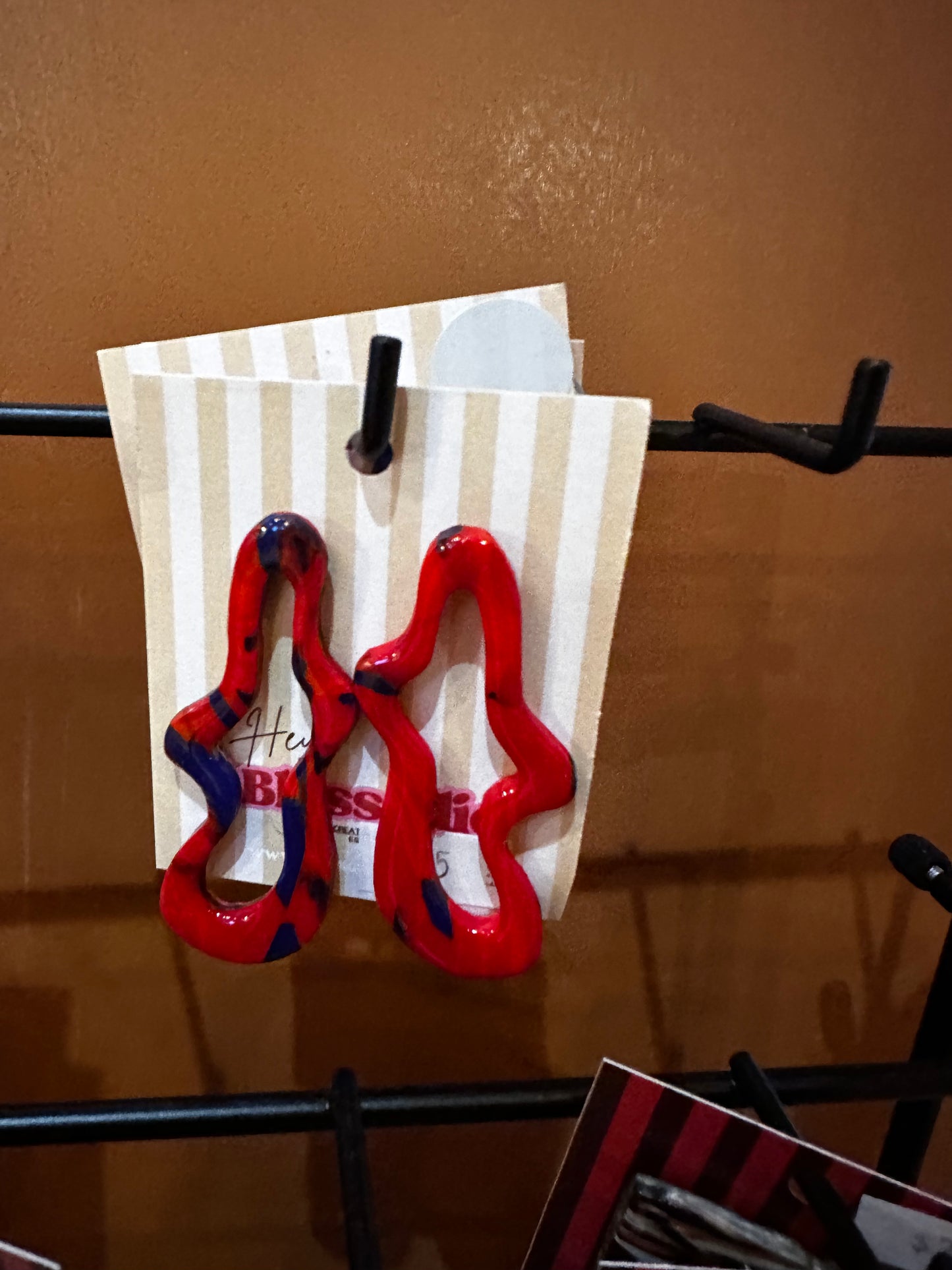 Earring 16-in person shopping only