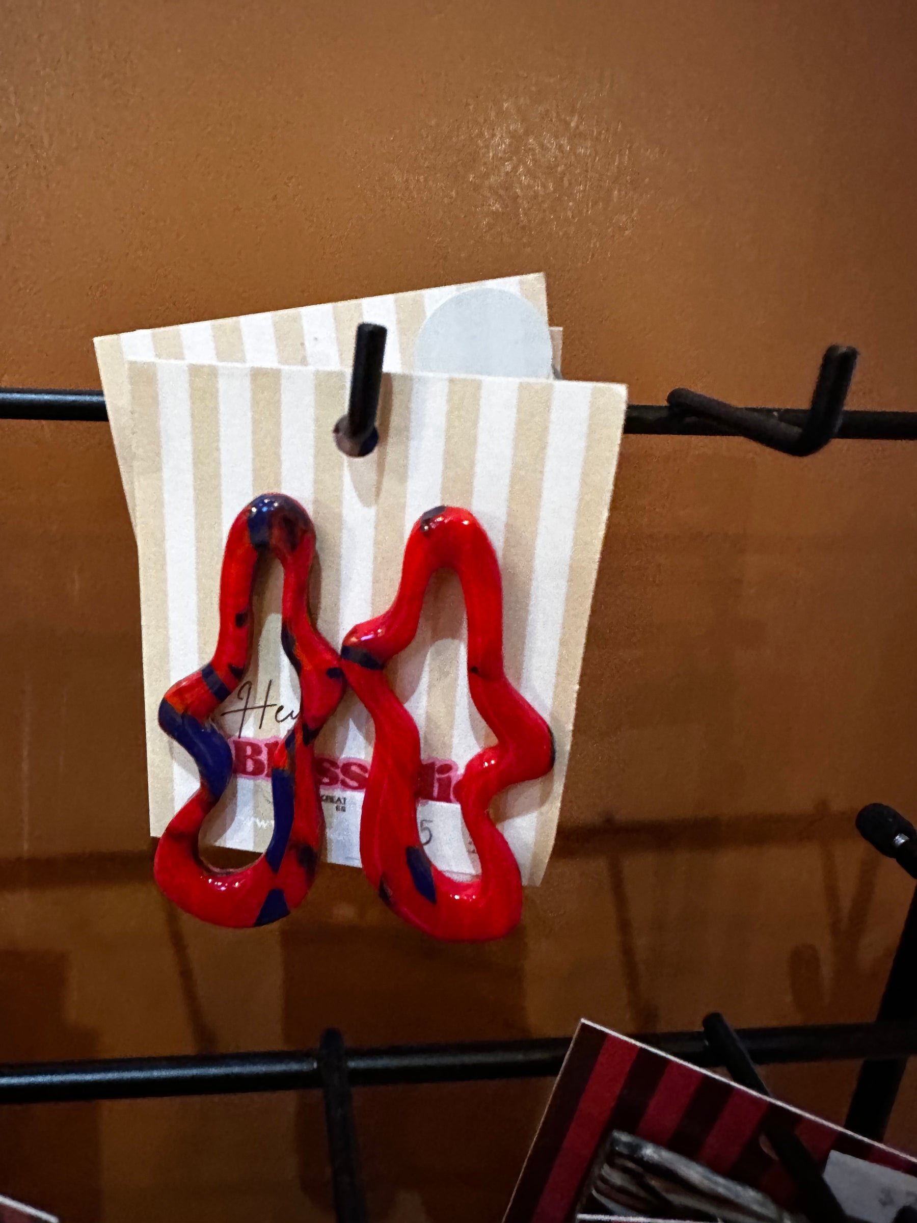 Earring 16-in person shopping only