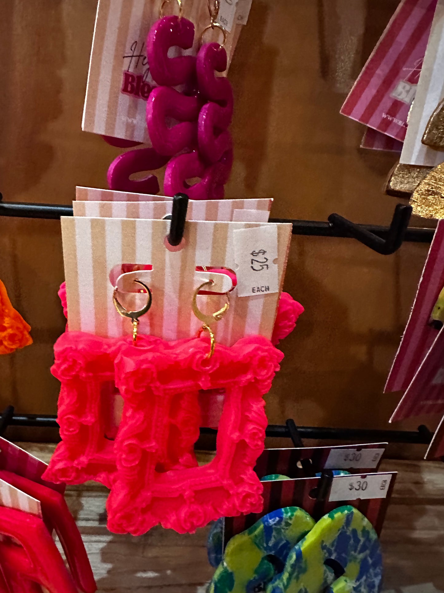 Earring 6-in person shopping only