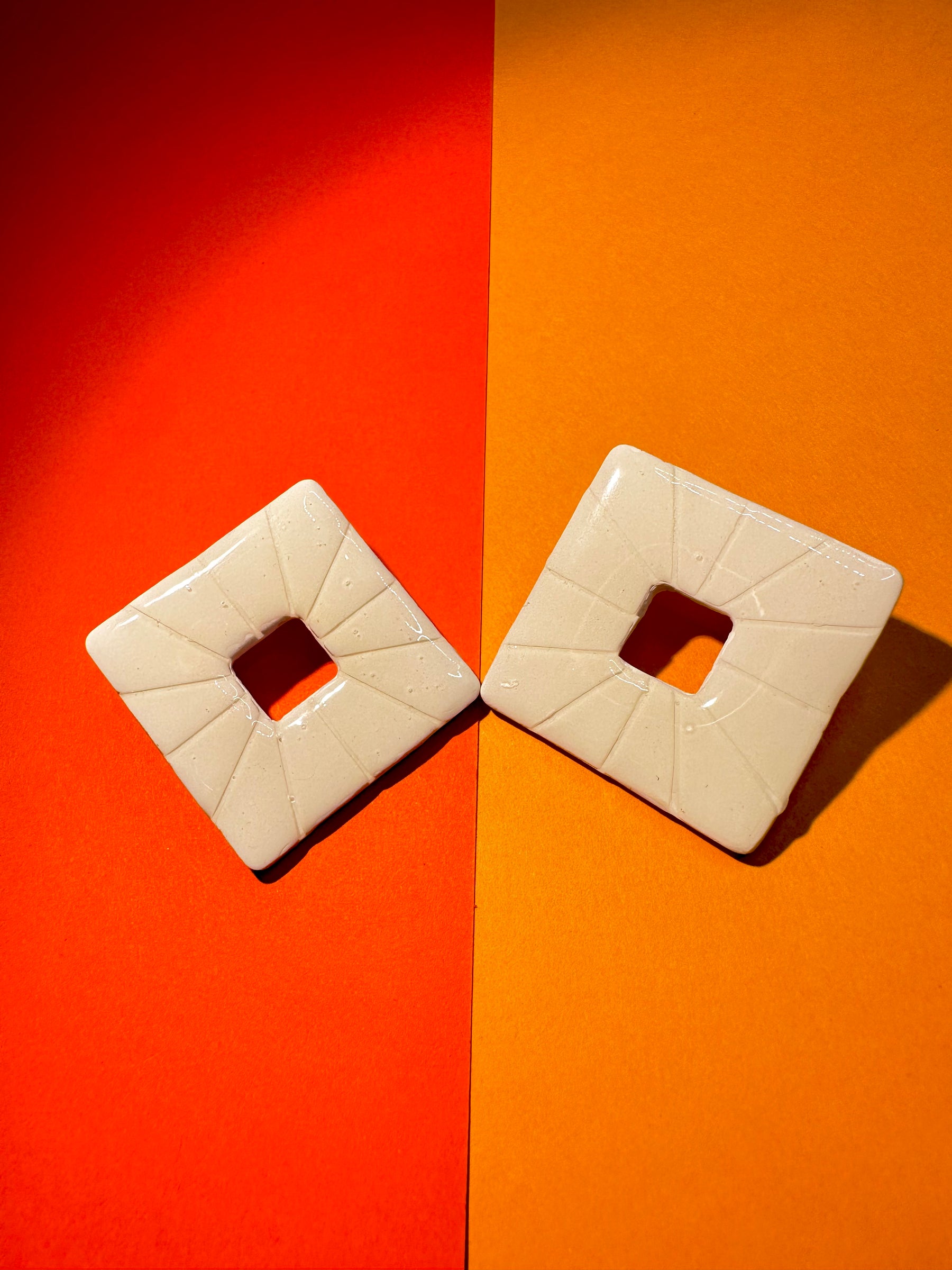 Diamond studs-white